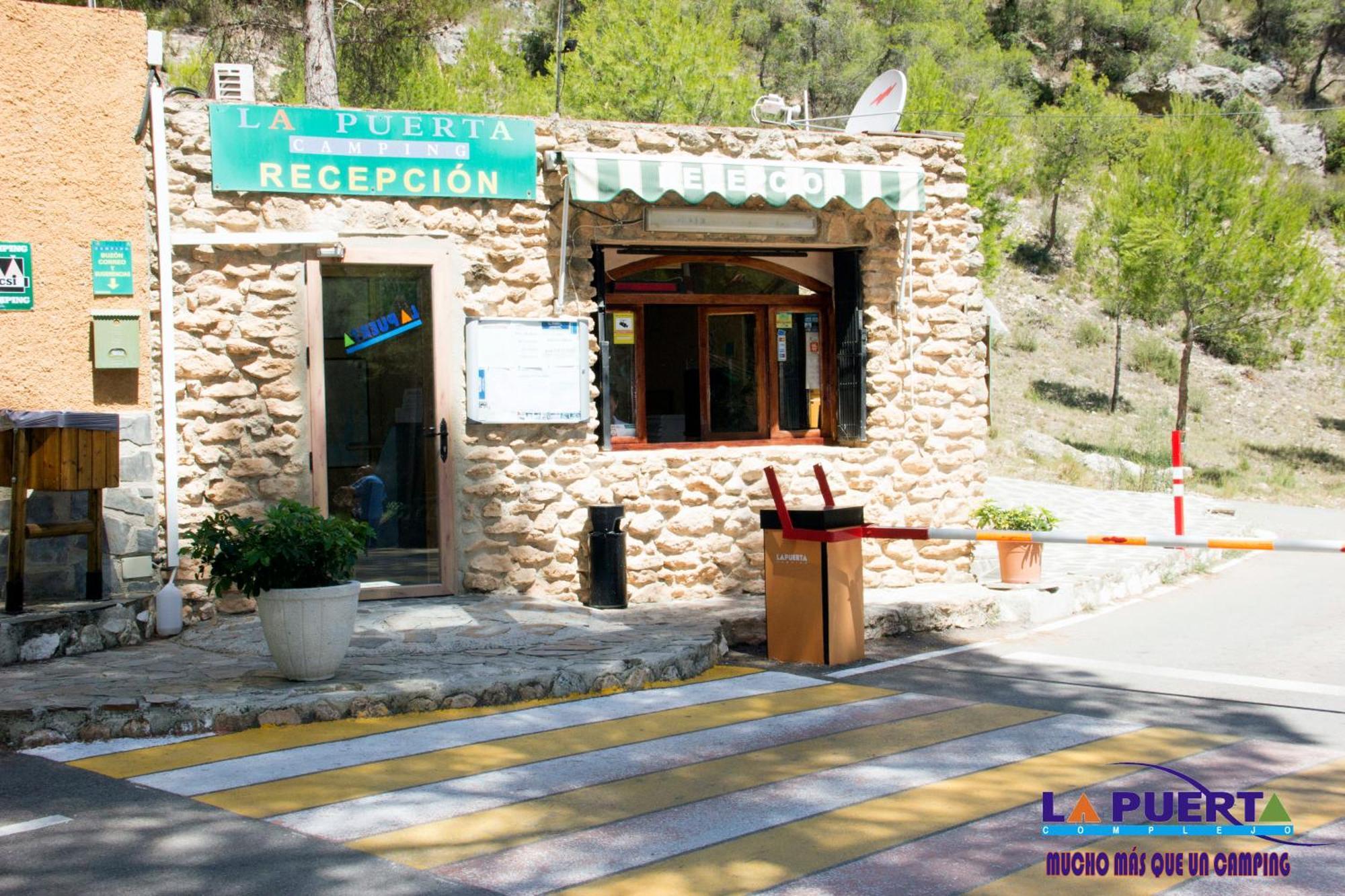 Camping La Puerta Moratalla  Ngoại thất bức ảnh